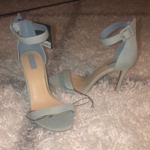 Light blue denim heels
